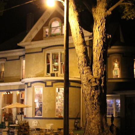 Riverview Mansion Hotel Golconda 外观 照片